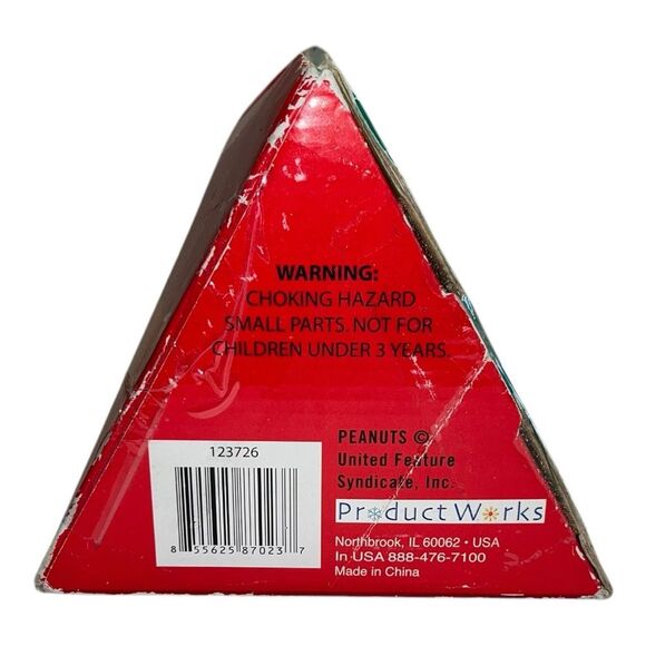 Peanuts Charlie Brown Christmas Tree - Picture 4 of 11